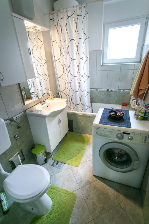 Apartman Snjeska Buzet Esterno foto