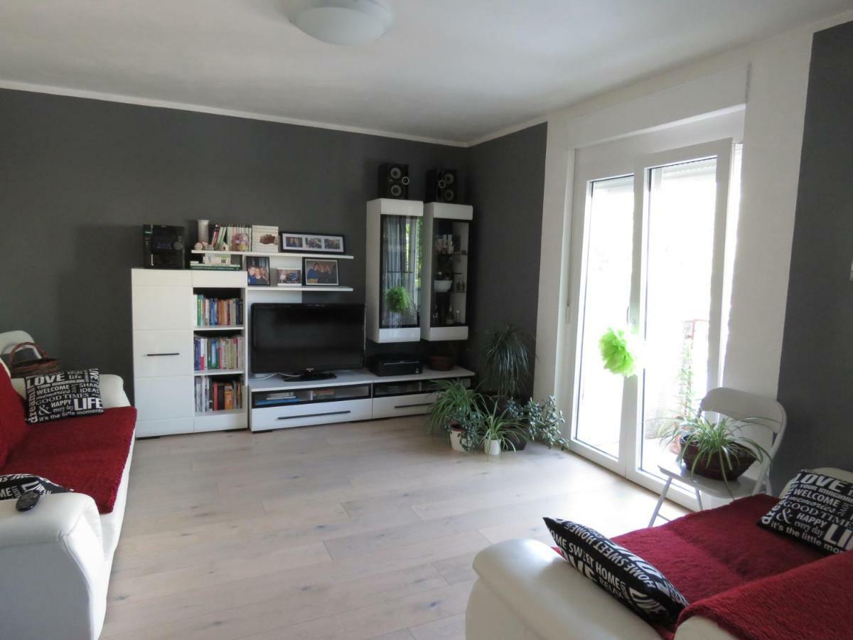 Apartman Snjeska Buzet Esterno foto